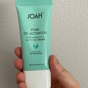 J.O.A. Pore De-Activator Mattifying Primer - Mint